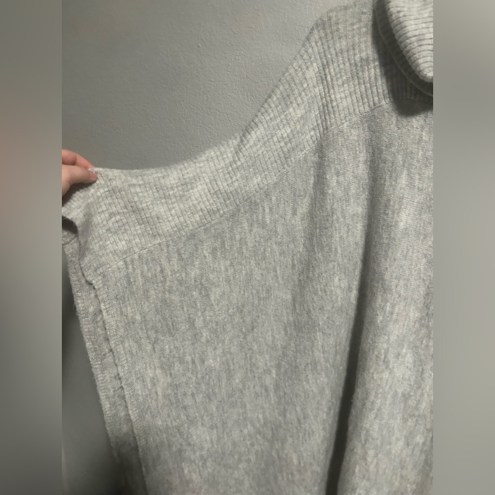Women's Simply Vera Vera Wang Draped Turtleneck Poncho Sweater - Picture 4 of 8